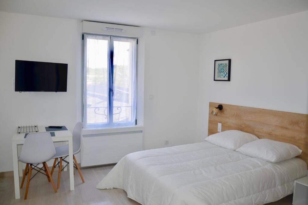 Les Forges Studio Etage Avoine ภายนอก รูปภาพ